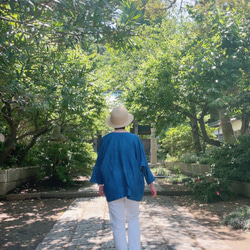 ゆるゆると！ 藍染 麻素材 うっすら光沢のあるショート丈カーディガン " Good Morning "　羽織 8枚目の画像