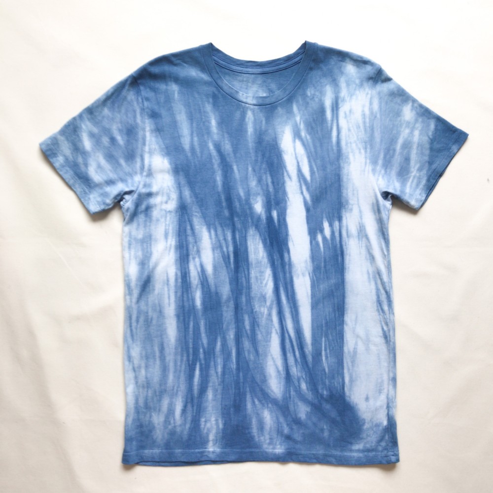 送料無料 　滝 waterfall 瀑布 藍染 絞り染め オーガニックコットン使用 Tシャツ