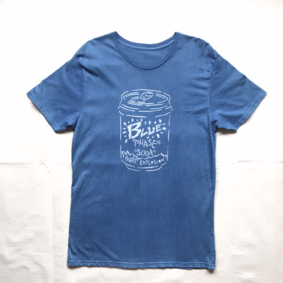 送料無料 ブルーフェイズソーダ缶 Tシャツ 藍染 オーガニックコットンボディ 2枚目の画像