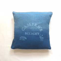 送料無料　キャンプにおすすめ " CAMPER'S DELIGHT " クッションカバー 藍染 1枚目の画像