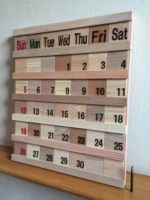 木製カレンダー 2枚目の画像