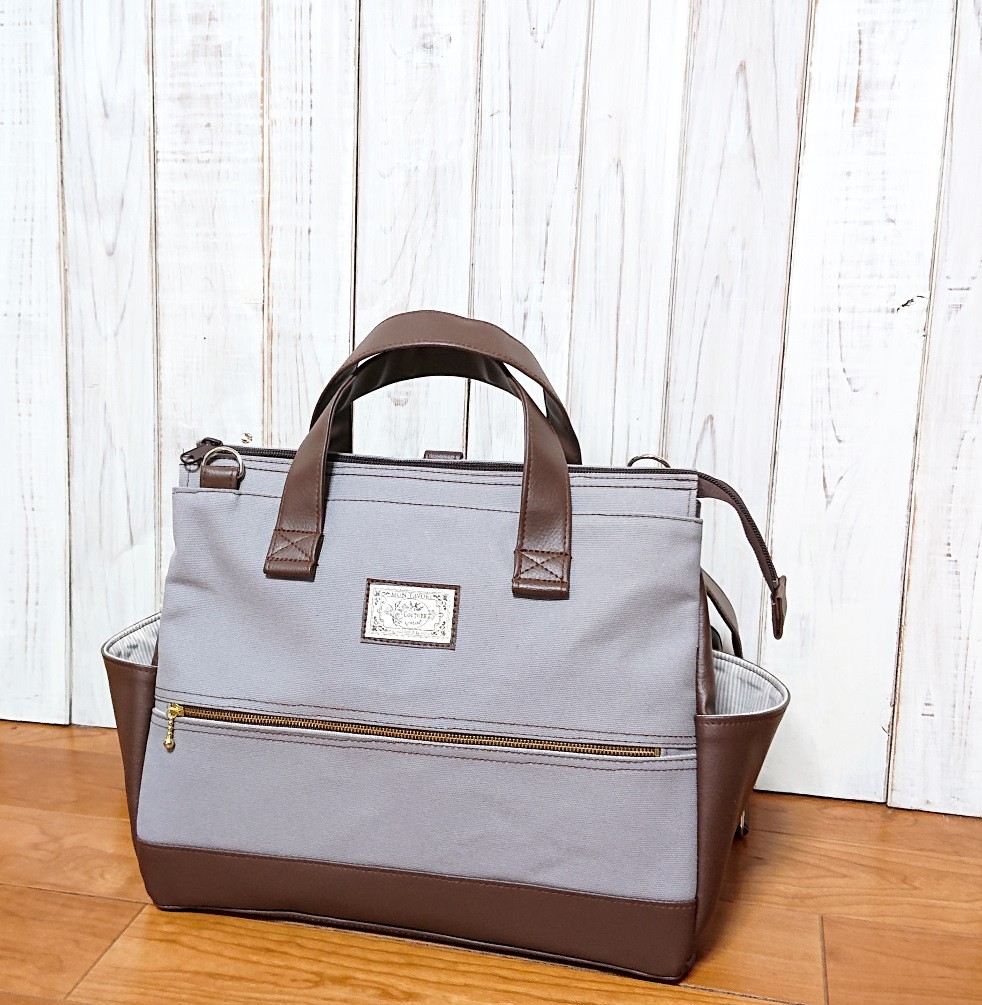 4way8号グレー帆布と焦げ茶合皮の四角いリュック＋バック(横型）（受注製作)