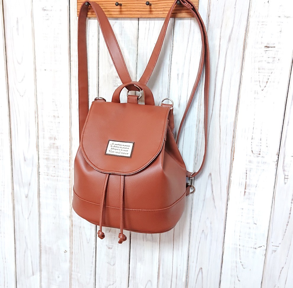 3wayテラコッタ合皮のリュックD