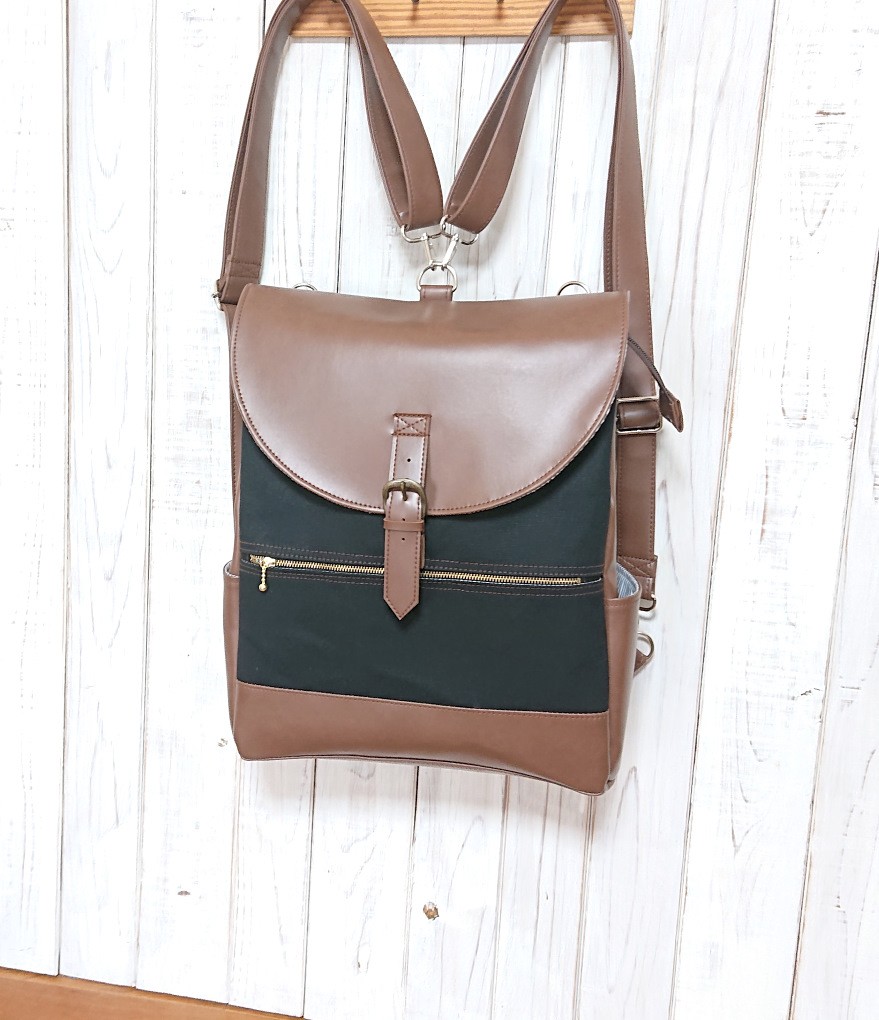 A4ファイル対応4way8号黒の帆布と焦げ茶合皮の四角いリュック＋バックF（ふた付き）