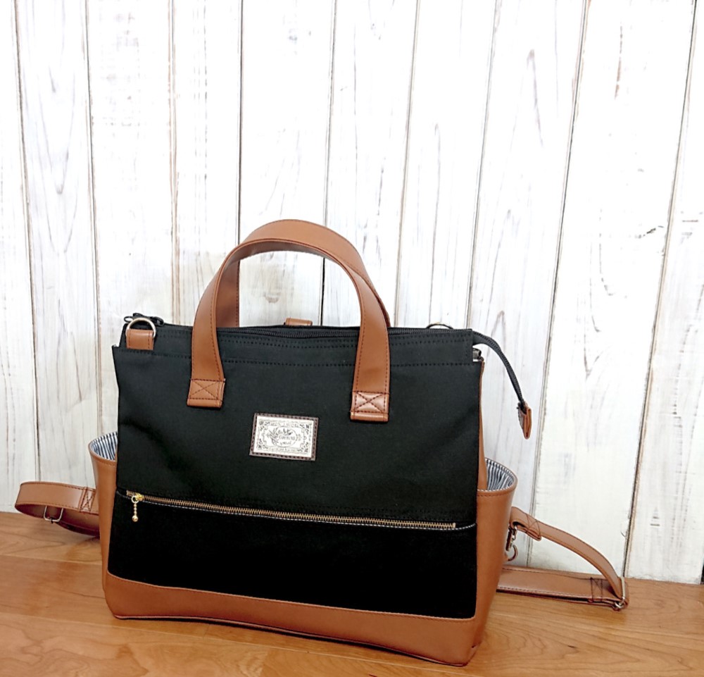 4way8号黒帆布とモカチャ合皮の四角いリュック＋バック(横型）（受注製作)