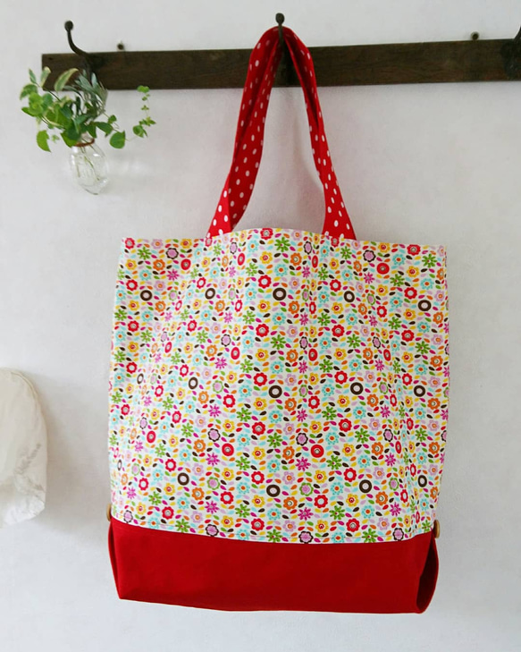 Amazon.co.jp: イイダ傘店×TEMBEAコラボトートバッグ押花柄