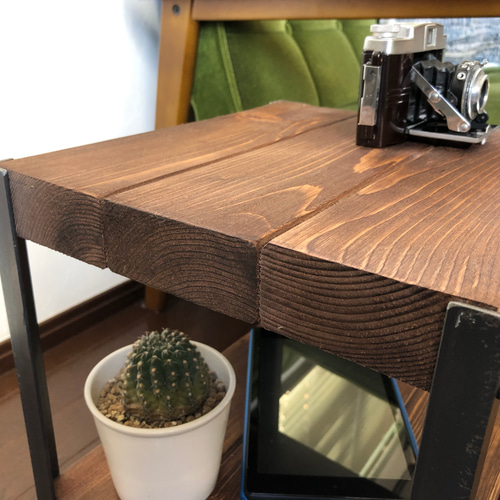 インダストリアル ウッド × アイアン サイドテーブル WOOD 脚付き 無垢材の天板とアイアンのサイドテーブル / IRON×WOOD サイド