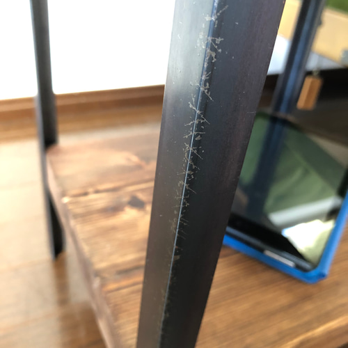 アイアンサイドテーブル・アングルレッグ・ブライワックス仕上げ