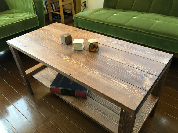 シンプル カクカク ローテーブル・カフェテーブル・ブライワックス仕上げ・棚付 6枚目の画像