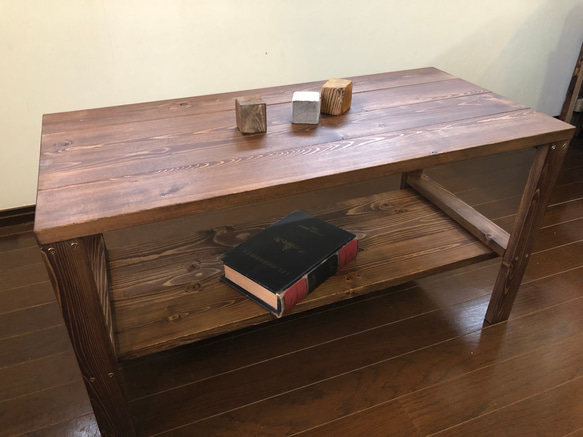 シンプル カクカク ローテーブル・カフェテーブル・ブライワックス仕上げ・棚付 8枚目の画像