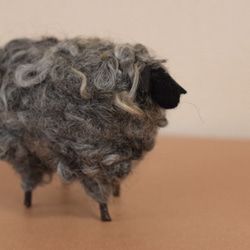 羊毛フェルト　ひつじ　オブジェ　飾り　羊 2枚目の画像