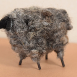 羊毛フェルト　ひつじ　オブジェ　飾り　羊 3枚目の画像