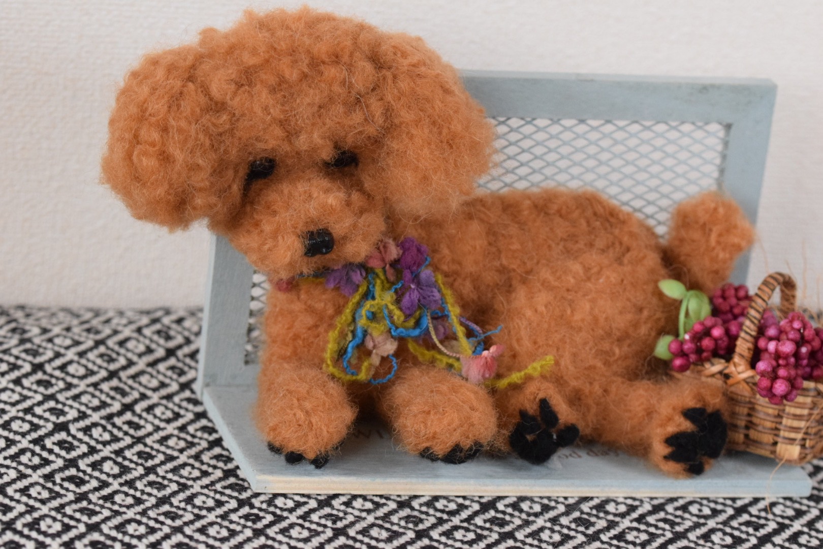 羊毛フェルト　トイプードル　置き物　飾り　オブジェ