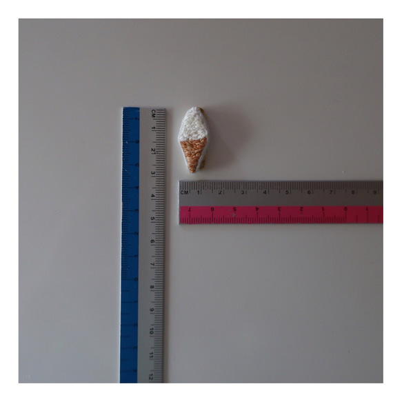 ソフトクリームのブローチ 5枚目の画像