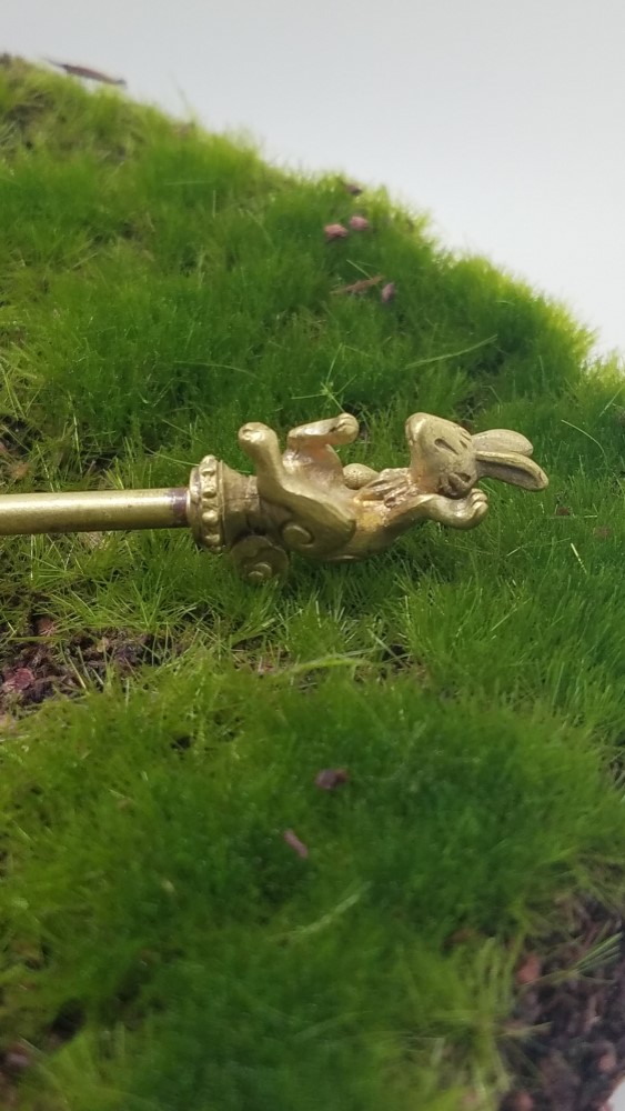 鳥獣戯画のうさぎかんざし