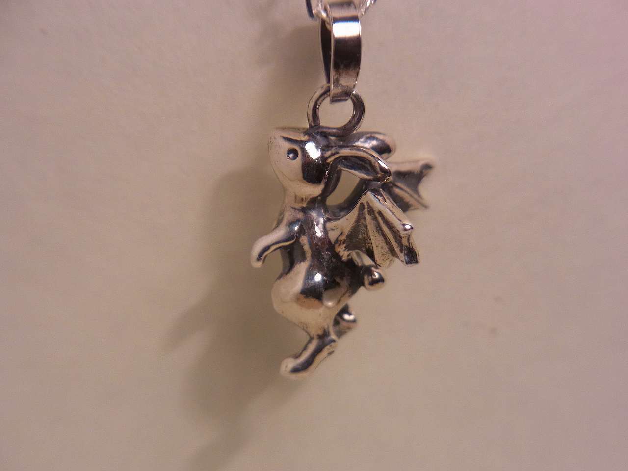 コウモリうさぎトップ