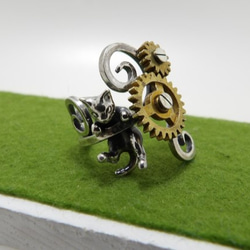 歯車と猫のリング 3枚目の画像
