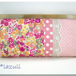 カラフルで鮮やかな花柄とピンクドットの長財布／w-295 2枚目の画像