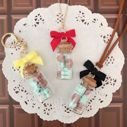 瓶詰めチョコミントマカロンのキーホルダー/ネックレス✧* ネックレス