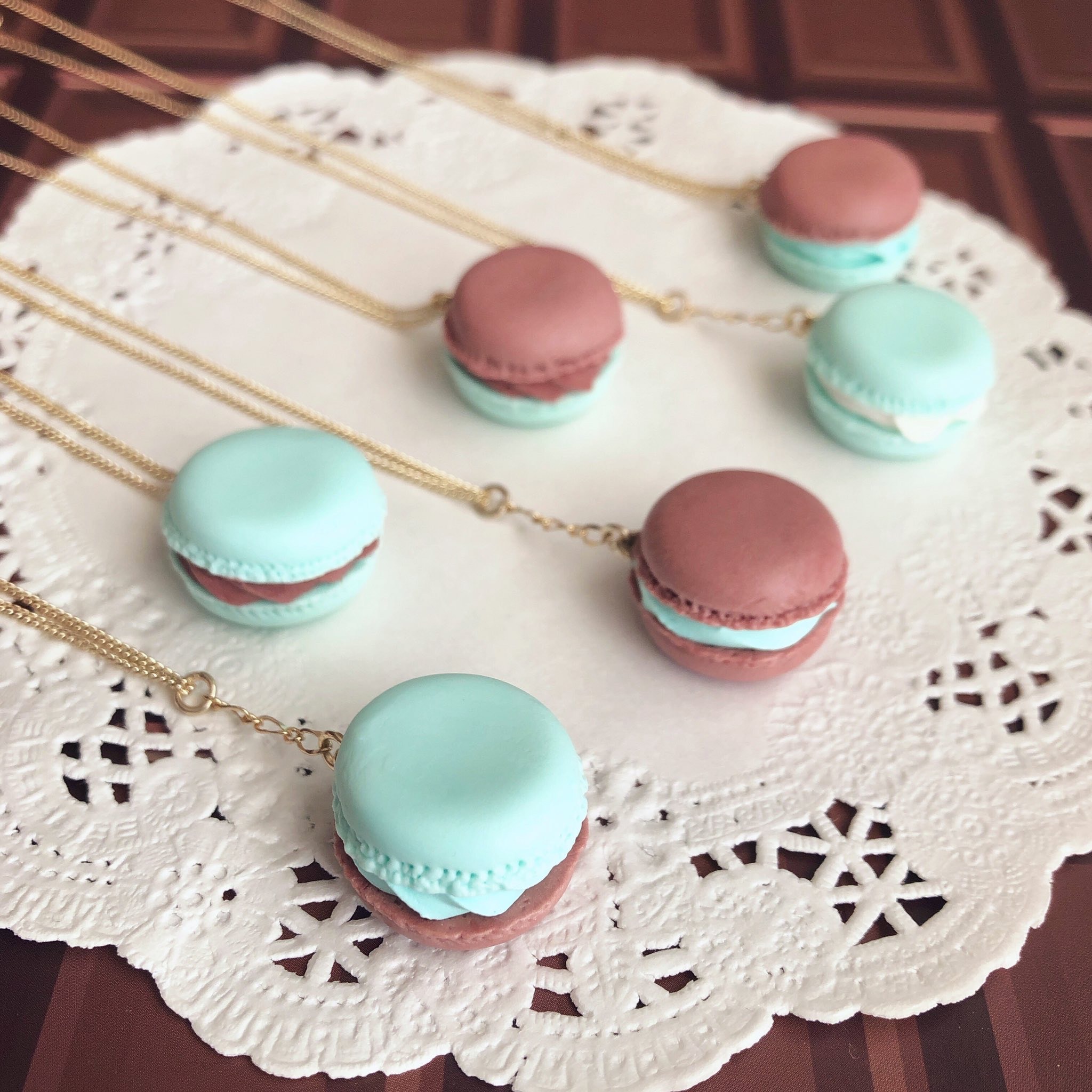 キーホルダー　マカロン　クリームサンド　トゥンカロン　ペパーミントココアクッキー チョコミントマカロン❤︎ネックレス ネックレス・ペンダント
