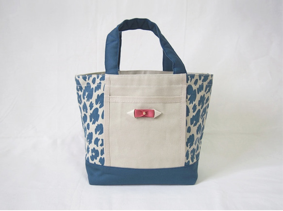LEOPARD tote bag s /  light gray × blue green 1枚目の画像