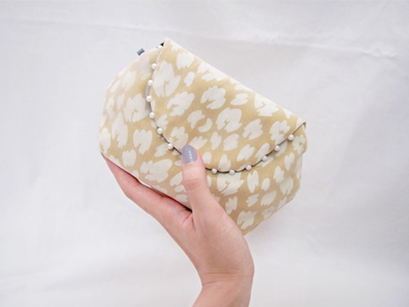 LEOPARD CLUTCH POUCH / smokey yellow 【 受注生産 】 1枚目の画像