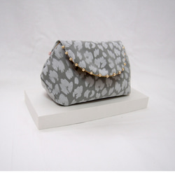 【 outlet price 30% off 】 LEOPARD CLUTCH POUCH / khaki 2枚目の画像