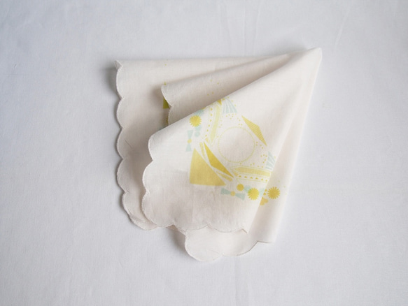 japan handkerchief ~ yellow ~【文字入れ可・受注生産】 6枚目の画像