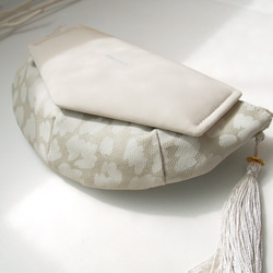 FLYING CLUTCH POUCH / off-white 2枚目の画像