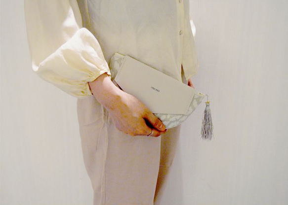 FLYING CLUTCH POUCH / opal green  < 受注生産 > 9枚目の画像