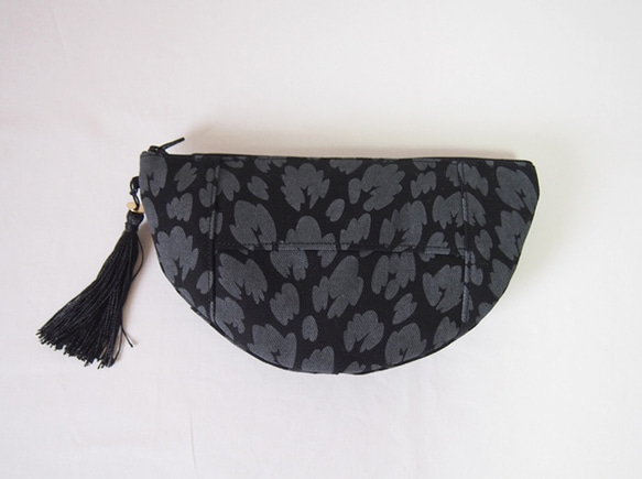 FLYING CLUTCH POUCH / black × black 4枚目の画像