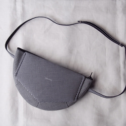 Flying Pochette &lt;Gingham Check Black&gt;【按訂單生產】 第2張的照片