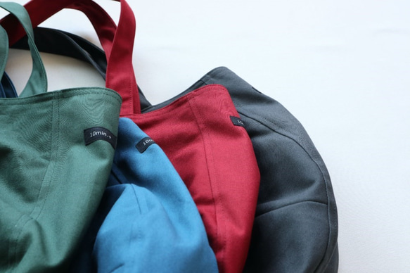 【20％OFFセール】毎日のバッグL（チャコール） 3枚目の画像