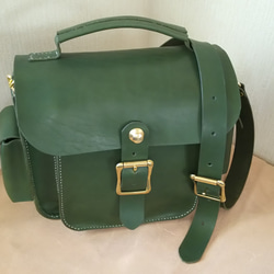 本革手縫い バイオリン型かぶせショルダーバッグ ショルダー