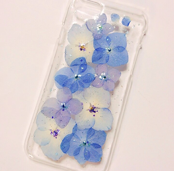 【新作】押し花スマホケース クラッシュシェル紫陽花 iPhone以外の方 1枚目の画像