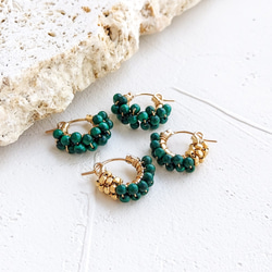 即納/送料無料14kgf Malachite gold bi-color wraped pierced earrings 2枚目の画像