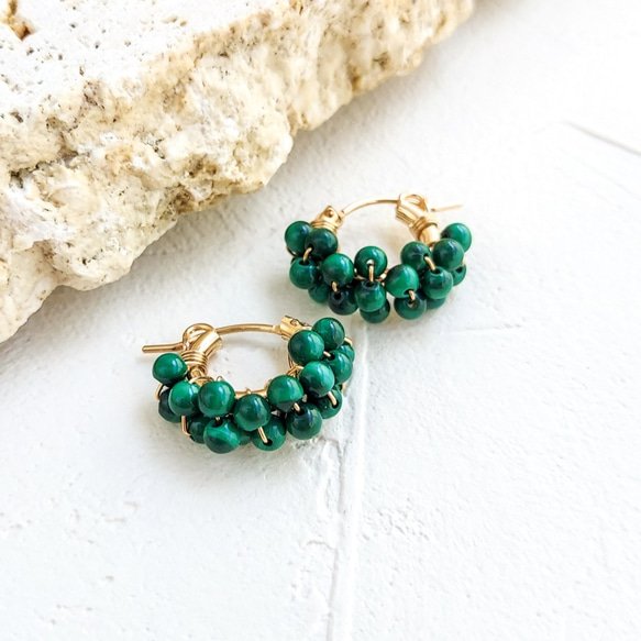 即納/送料無料14kgf Malachite gold bi-color wraped pierced earrings 9枚目の画像