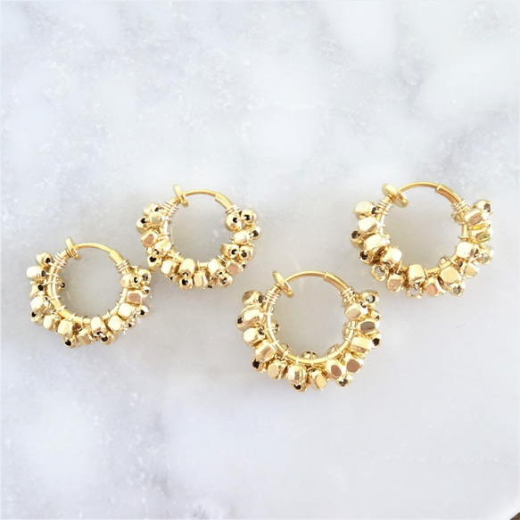 即納/送料無料gold square metal wrapped hoop earring/piercedearring 3枚目の画像