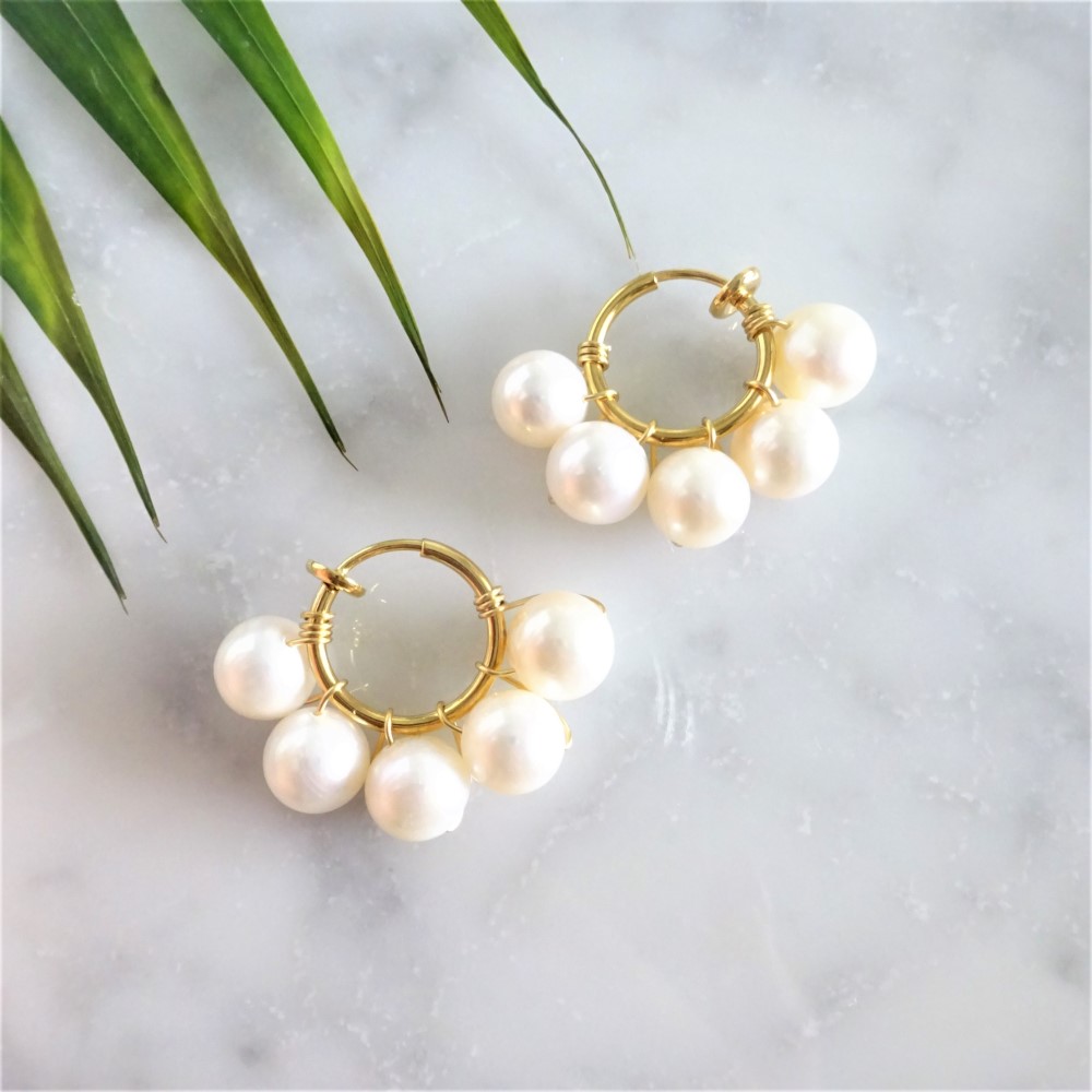 送料無料Big pearls bubble wrapped earring / pierced earring