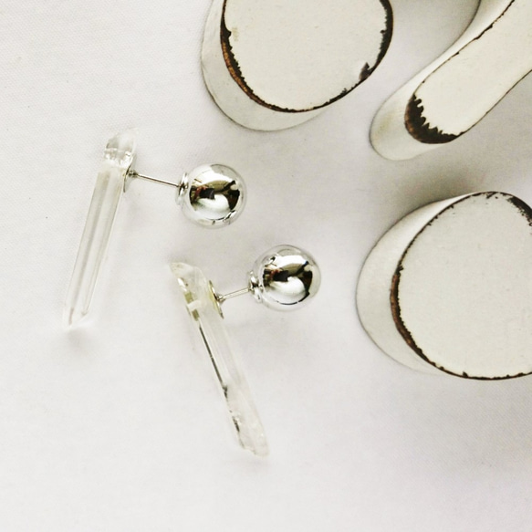 送料無料pointed crystal*silver catch stud pierced earring 2枚目の画像