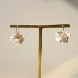 14kgf*petal freshwater pearl pierced earring/earring 3枚目の画像