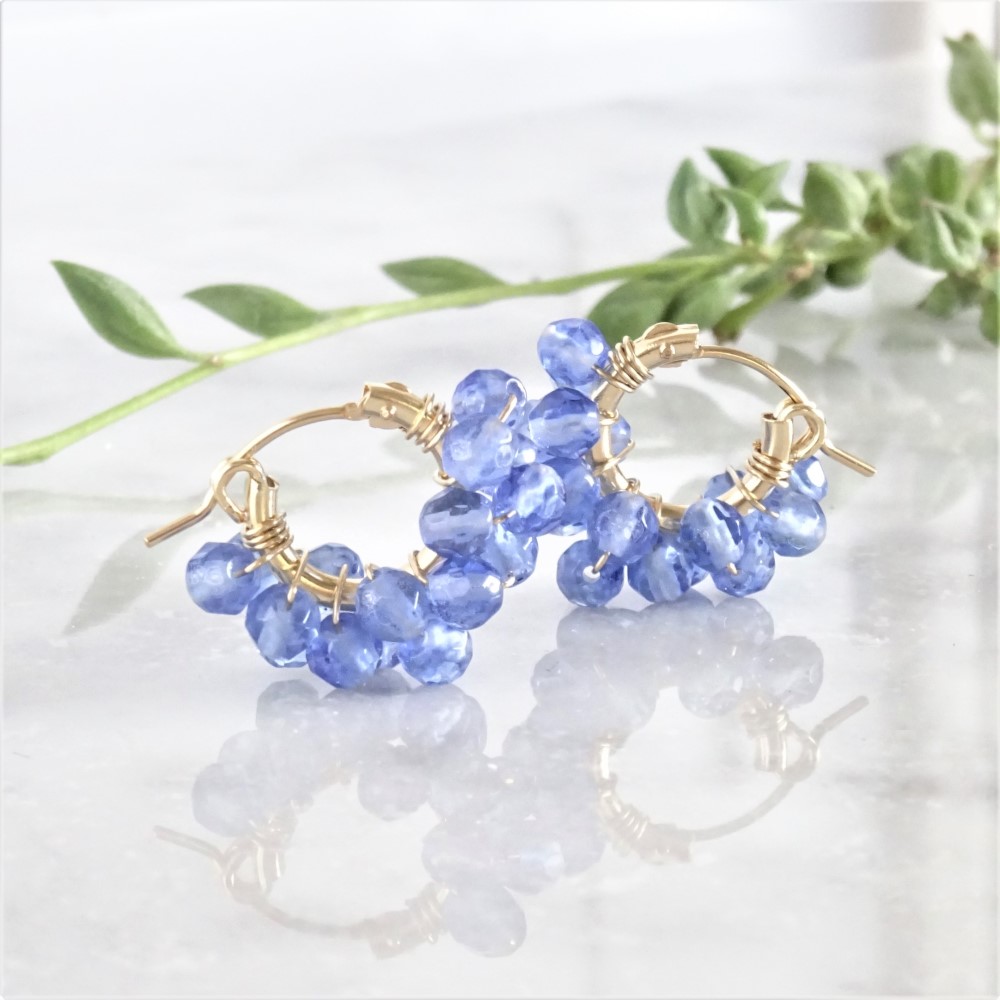 送料無料 14kgf Blueberry Quartz wrapped pierced earring /earring