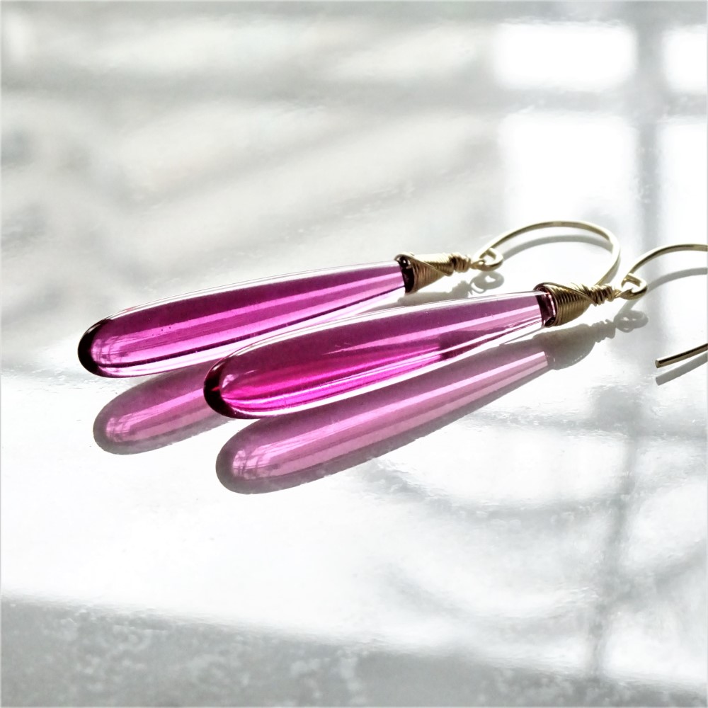 送料無料14kgf Quartz drop pierced earring PINK