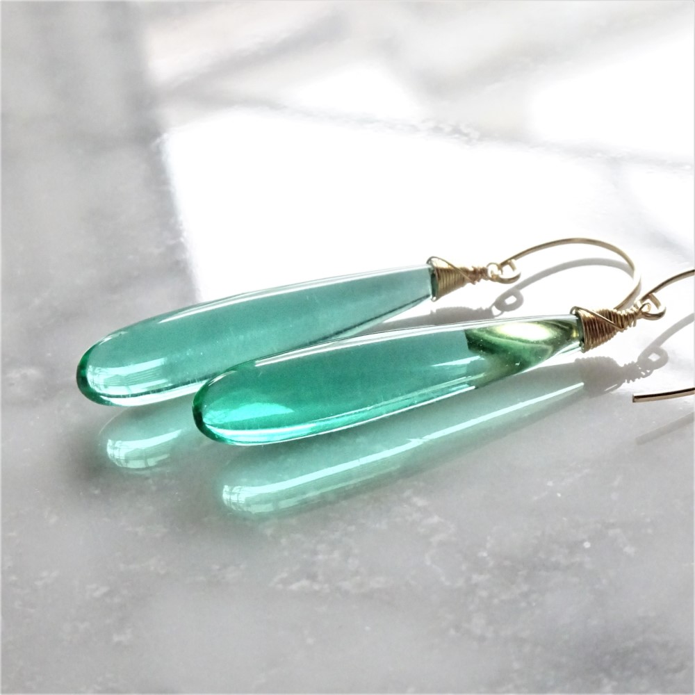 送料無料14kgf Quartz drop pierced earring GREEN**