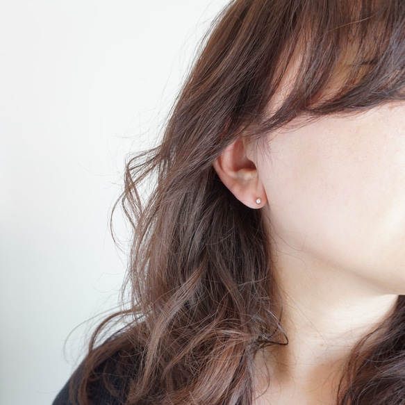 送料無料14kgf*Freshwater Pearls stud pierced earring R-PK 6枚目の画像