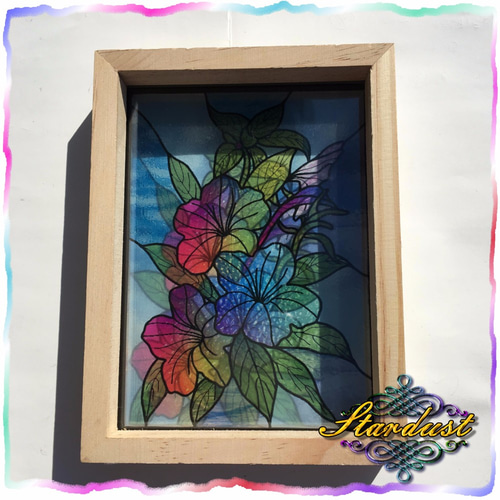 ツツジの虹色ステンドグラス風壁掛けアクセサリー 写真・グラフィック