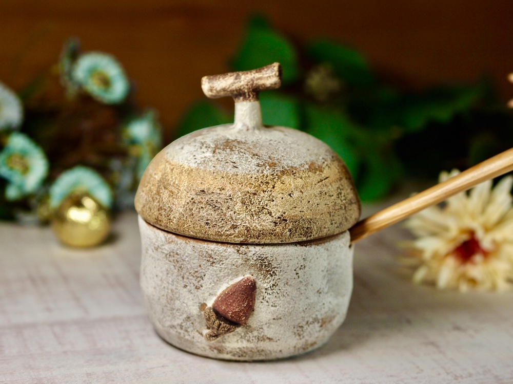 銅作家さんのシュガ-ポット 51e4246f558e1781c5f9b84e405e2b