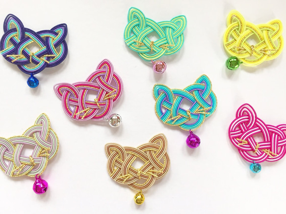 再販＊鈴付き＊水引細工の猫ちゃん帯留め 帶留 emi 的作品 2787447｜Creema