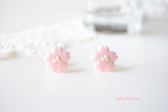 sakura ピアス * 桜 1枚目の画像