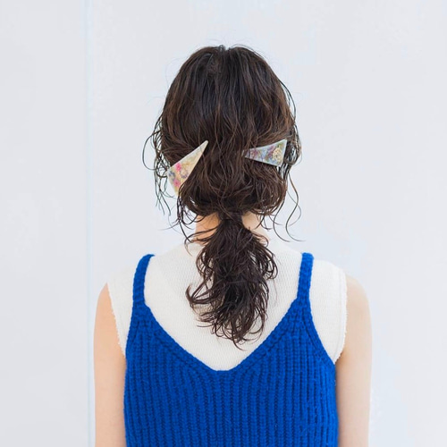 押し花三角バレッタ】北海道 大人ネイビーブルー ヘアアクセサリー  